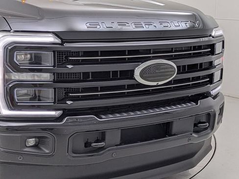Certified 2025 Ford F250 Platinum AWD/4WD image 45
