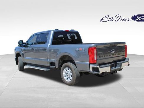 Used 2024 Ford F250 XLT AWD/4WD image 7