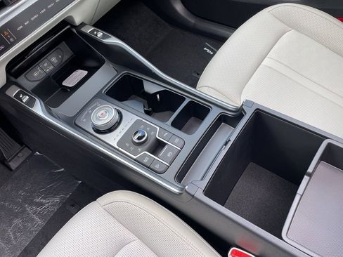 New 2026 Kia Sorento EX AWD/4WD image 9