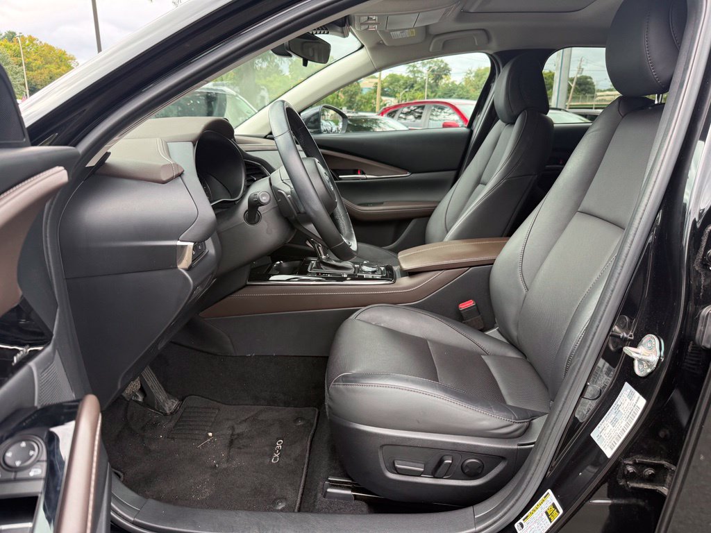 Used 2024 MAZDA CX-30 AWD 2.5 S w/ Premium Package image 21