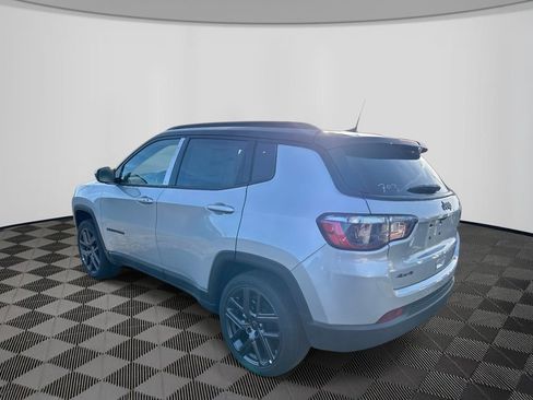 New 2026 Jeep Compass Limited AWD/4WD image 2