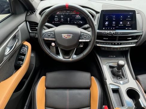 Used 2022 Cadillac CT5 V Blackwing RWD image 20