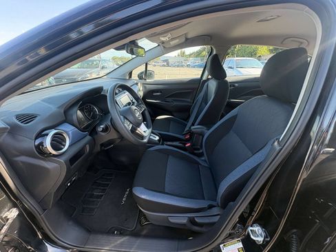 Used 2025 Nissan Versa SV FWD image 24
