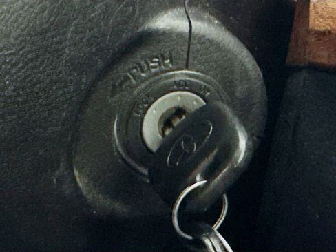 Used 2017 Toyota Tundra 1794 Edition image 16