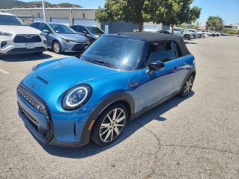 Used 2024 MINI Cooper S w/ Signature Upholstery Package FWD image 1