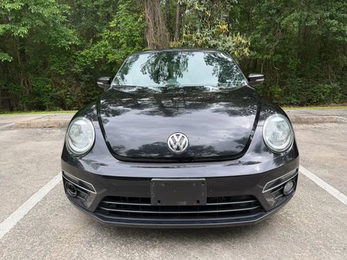 Used 2014 Volkswagen Beetle R-Line image 3