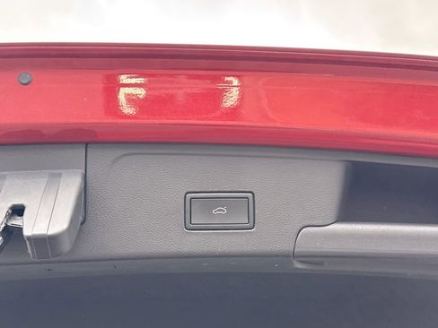 Used 2023 Volkswagen Atlas Cross Sport SEL R-Line image 15