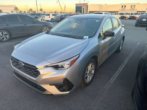 Used 2025 Subaru Impreza 2.0i w/ Popular Package #1A image 2