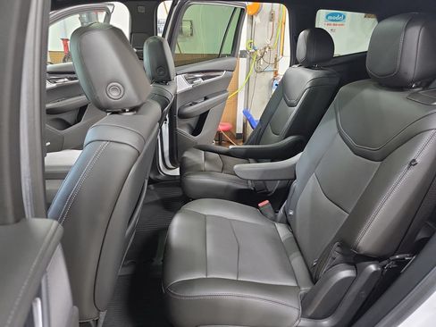 Used 2023 Cadillac XT6 Premium Luxury w/ LPO, Floor Liner Package AWD/4WD image 14