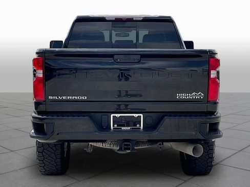 Used 2022 Chevrolet Silverado 2500 High Country AWD/4WD image 5
