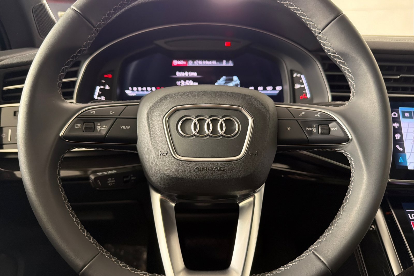 Used 2026 Audi Q7 Premium Plus AWD/4WD image 23
