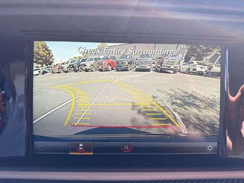 Used 2019 Mercedes-Benz SLC 300 image 10