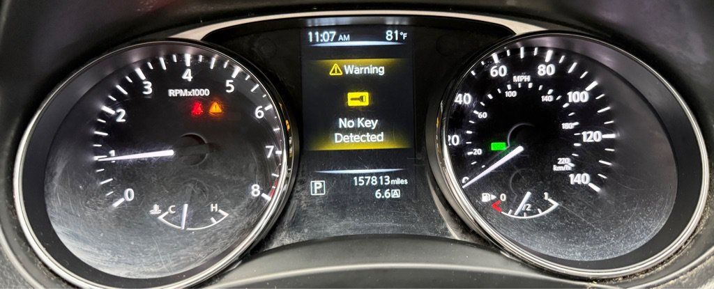 Used 2015 Nissan Rogue SV AWD/4WD image 12