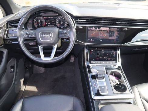 Used 2021 Audi Q7 2.0T Premium w/ Convenience Package AWD/4WD image 14
