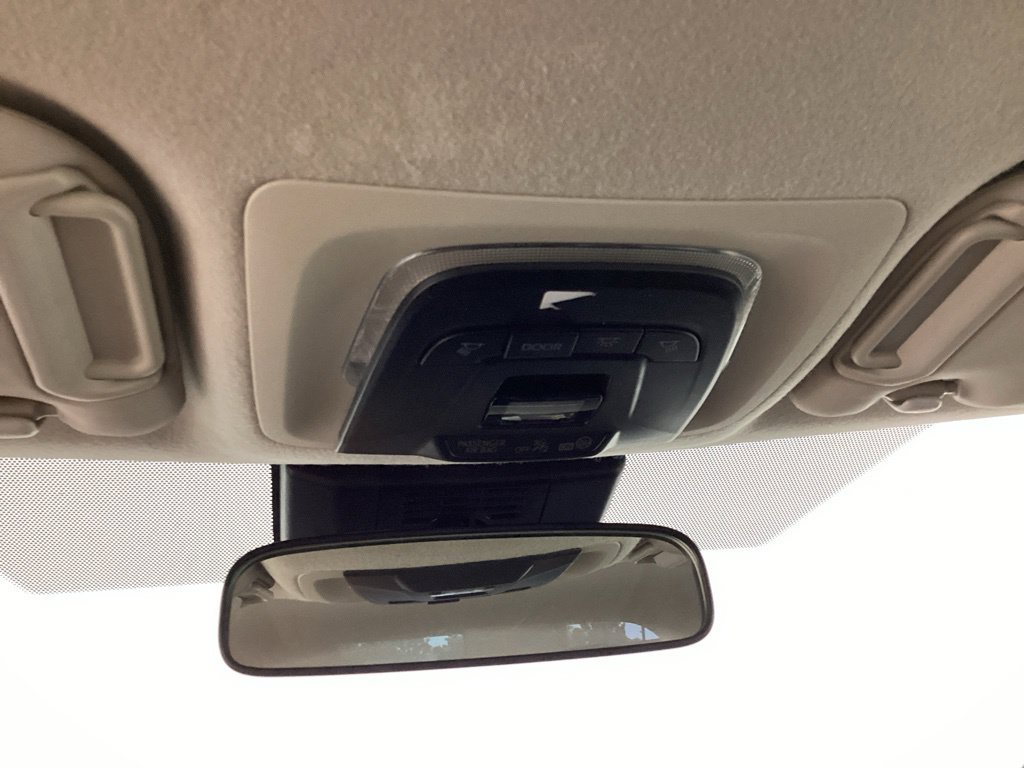 Used 2025 Toyota Corolla LE FWD image 16