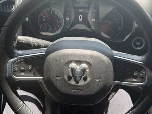 Used 2019 RAM 1500 Laramie AWD/4WD image 6
