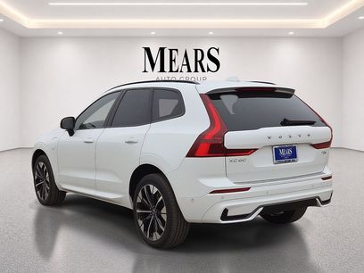 New 2026 Volvo XC60 T8 Plus w/ Protection Package Premier