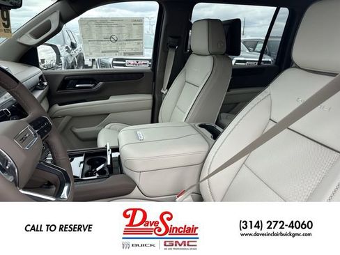 New 2026 GMC Yukon XL Denali w/ Denali Reserve Package AWD/4WD image 11