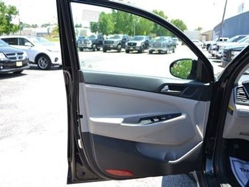 Used 2018 Hyundai Tucson SEL FWD image 10