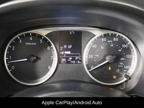 Used 2021 Nissan Kicks S image 11