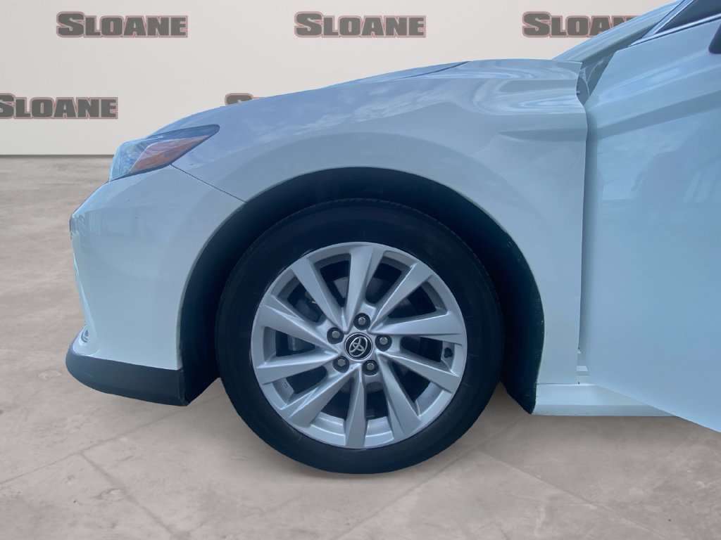 Used 2023 Toyota Camry LE FWD image 9