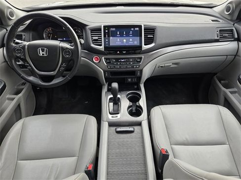 Used 2016 Honda Pilot EX-L image 2