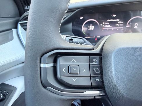 New 2026 Jeep Cherokee Laredo image 11