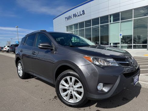 Used 2015 Toyota RAV4 Limited w/ Technology Package image 1