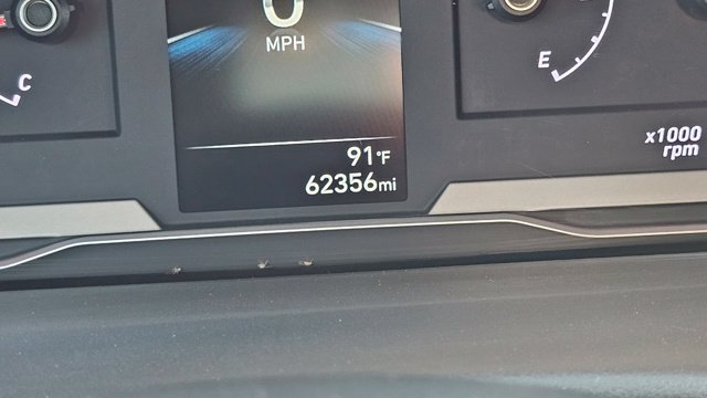 Used 2023 Hyundai Santa Cruz SE AWD/4WD image 17
