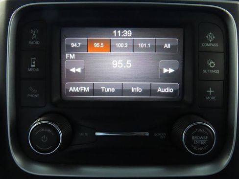 Used 2022 RAM 1500 Tradesman w/ Chrome Appearance Group AWD/4WD image 23