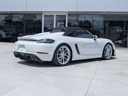 Certified 2023 Porsche 718 Boxster Spyder RWD image 9