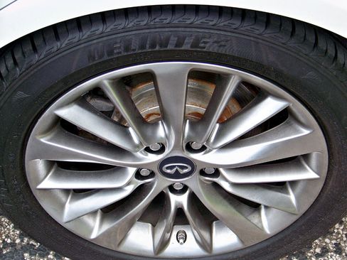 Used 2018 INFINITI Q50 Luxe w/ Cargo Package (L95) image 36