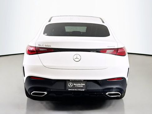 Used 2025 Mercedes-Benz GLC 300 4MATIC w/ AMG Line image 6