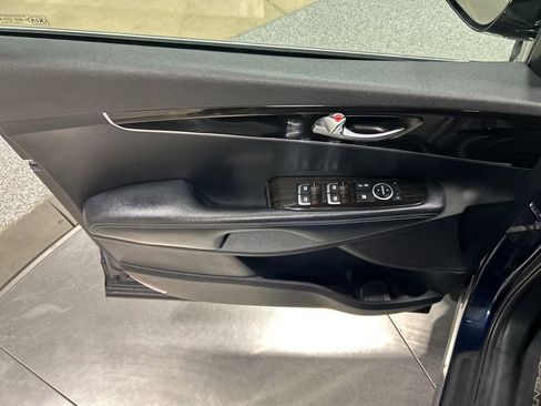 Used 2020 Kia Sorento S FWD image 14