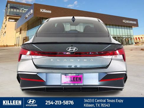 Used 2026 Hyundai Elantra SEL Sport Premium FWD image 8