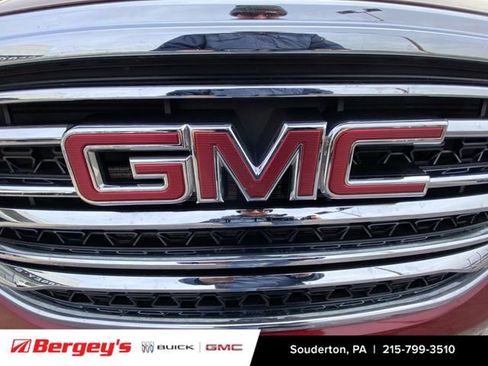 Used 2019 GMC Acadia SLT image 34
