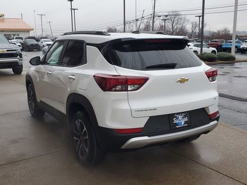 New 2025 Chevrolet TrailBlazer LT w/ LT Cold Weather Package image 8