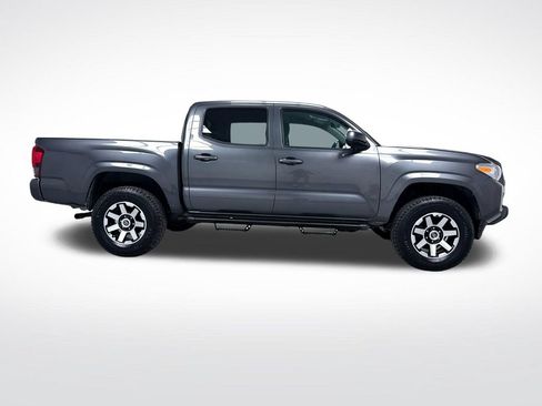 Used 2021 Toyota Tacoma SR AWD/4WD image 10