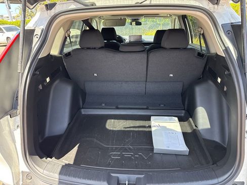 Used 2023 Honda CR-V EX image 10