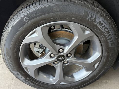 Used 2023 Ford Escape ST-Line FWD image 26