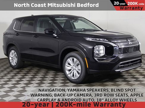 New 2026 Mitsubishi Outlander ES FWD image 1