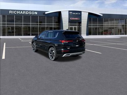 Used 2023 Mitsubishi Outlander SE Black Edition