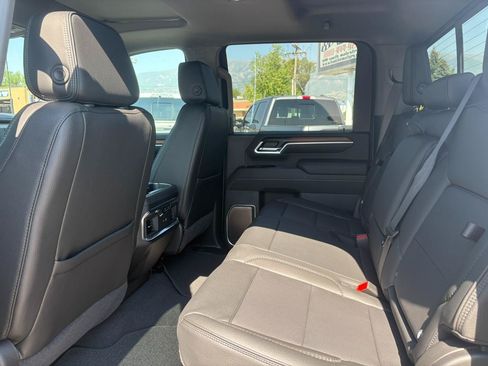 Used 2026 GMC Sierra 3500 Denali w/ Denali Reserve Package AWD/4WD image 9