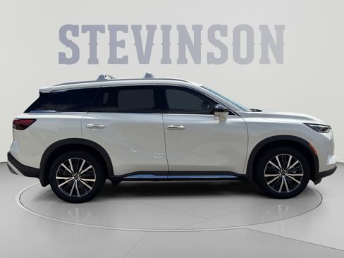 Used 2024 INFINITI QX60 Sensory w/ Vision Package AWD/4WD image 6