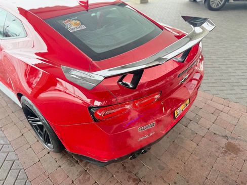 Used 2020 Chevrolet Camaro ZL1 RWD image 11