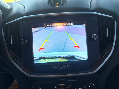 Used 2015 Maserati Ghibli RWD image 28