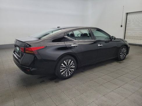 Used 2023 Nissan Altima 2.5 SV image 10