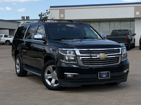 Used 2015 Chevrolet Suburban LTZ AWD/4WD image 2