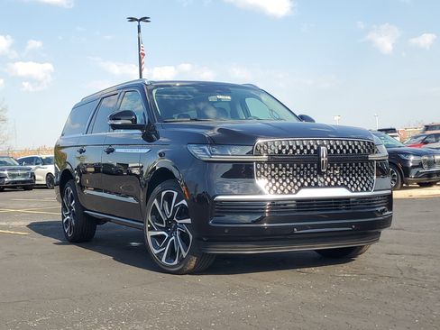 New 2026 Lincoln Navigator L Reserve AWD/4WD image 1