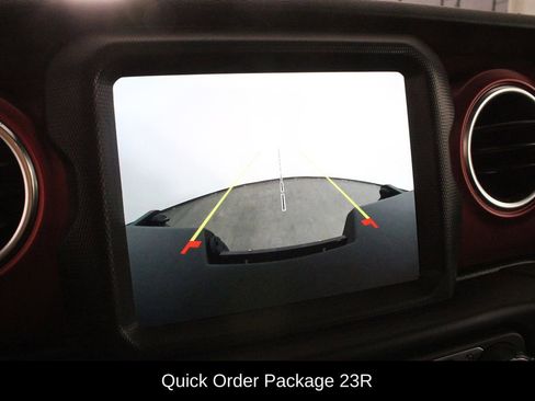 Used 2021 Jeep Gladiator Rubicon image 10